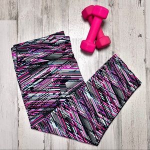 Fabletics High-Waisted Powerhold Capri 2X